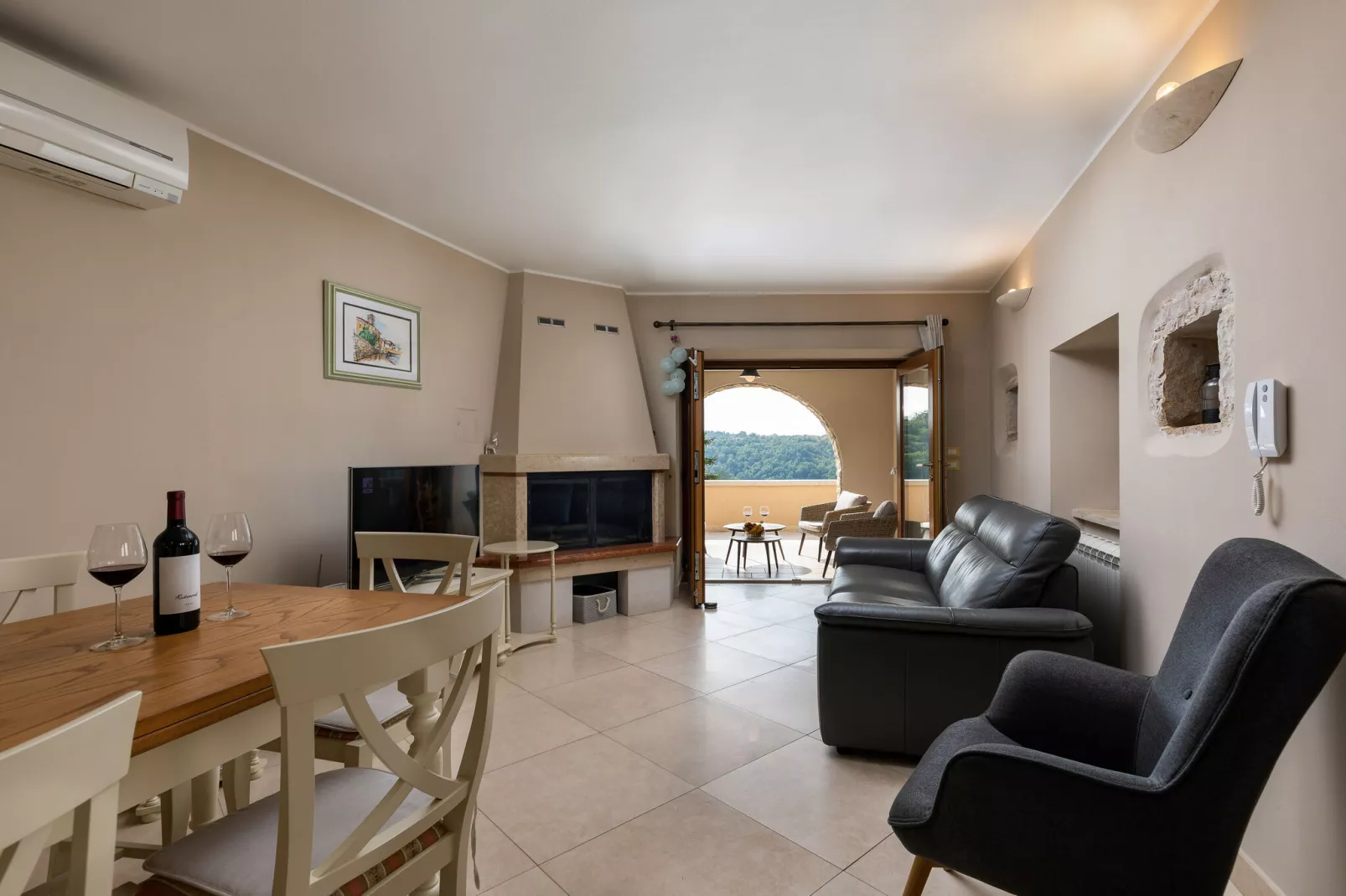 Villa Beram-Living room