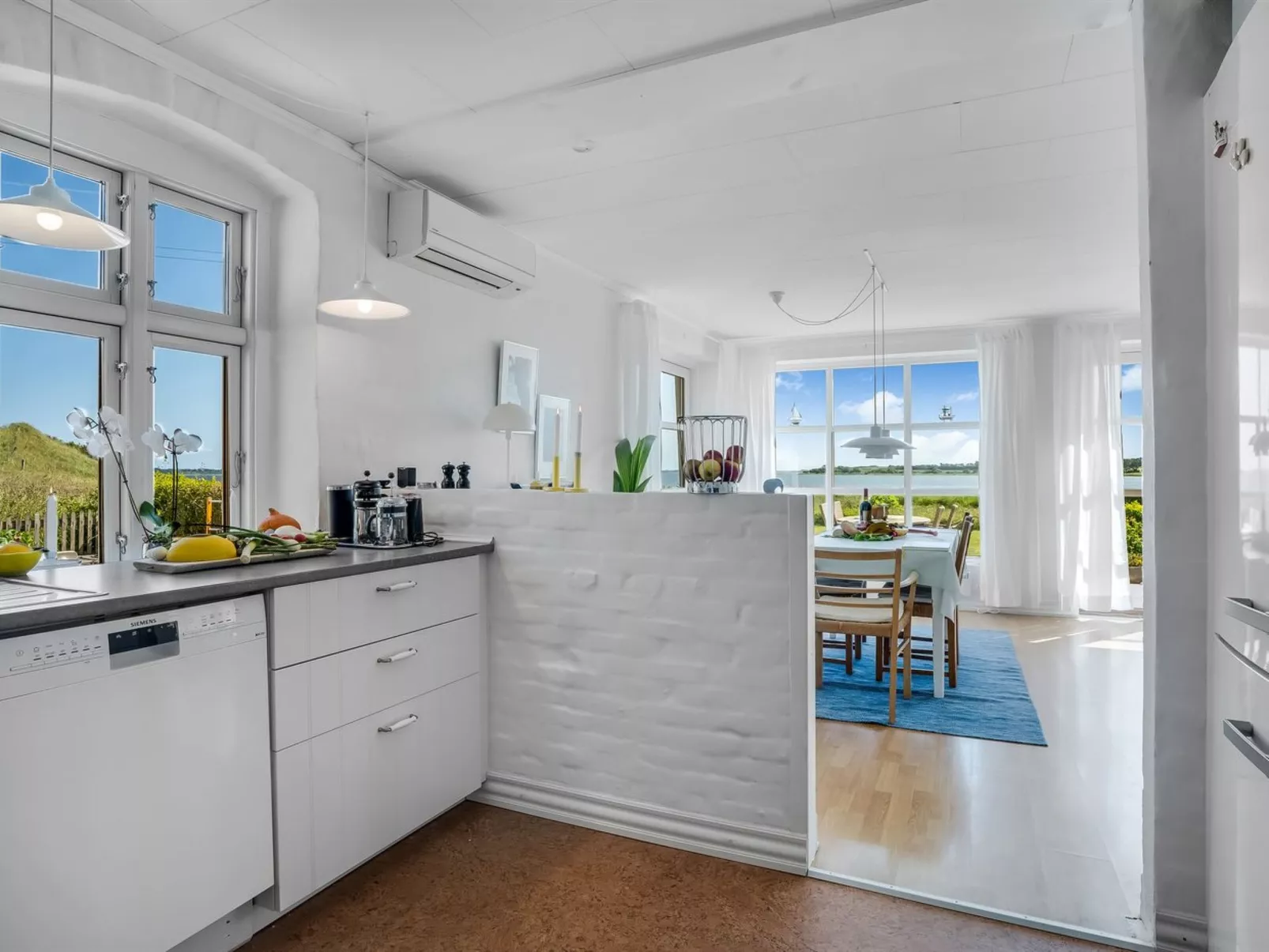 "Jurien" - 50m to the fjord - Inside