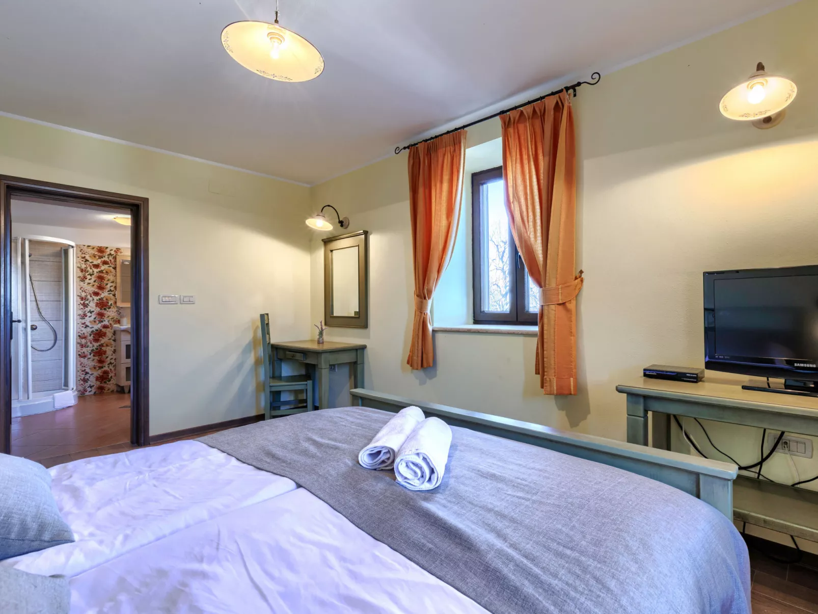 Villa Christina - Inside