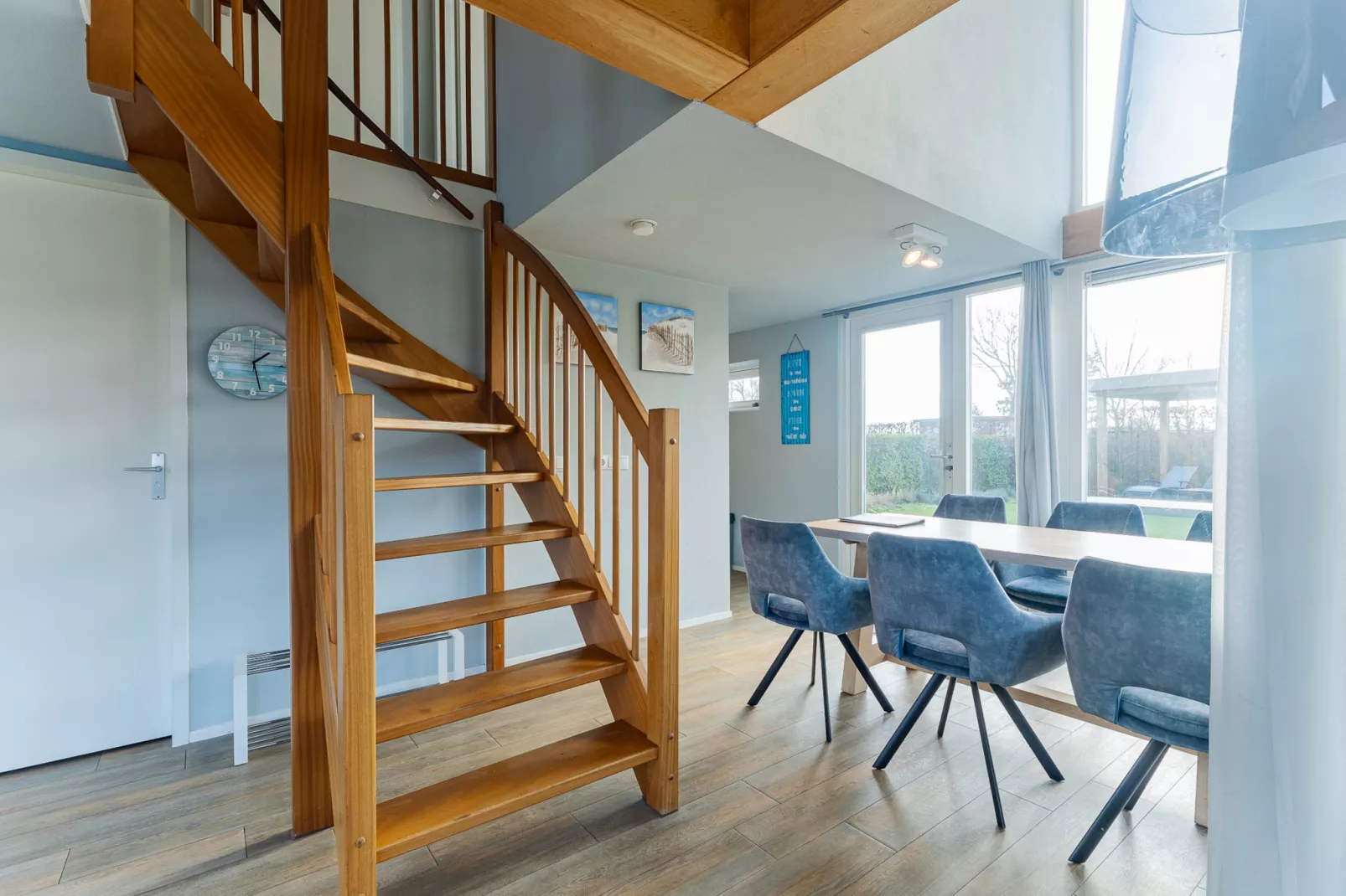 Zonnedorp 7 De Meerpaal in Renesse | Comfortable holiday house close to the beach - Landing