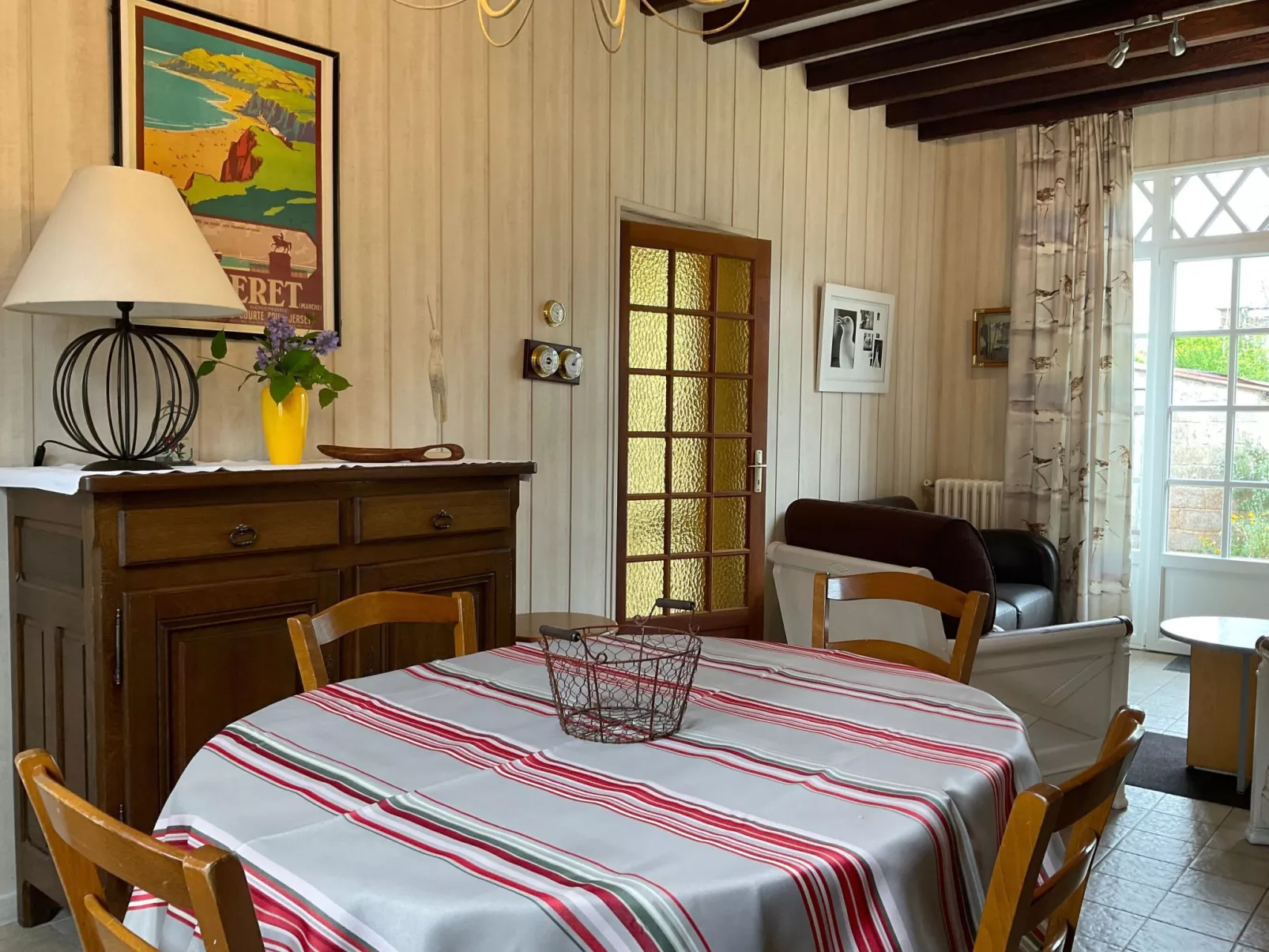 "Les flots bleus" (Die blauen Strände) - Drinnen