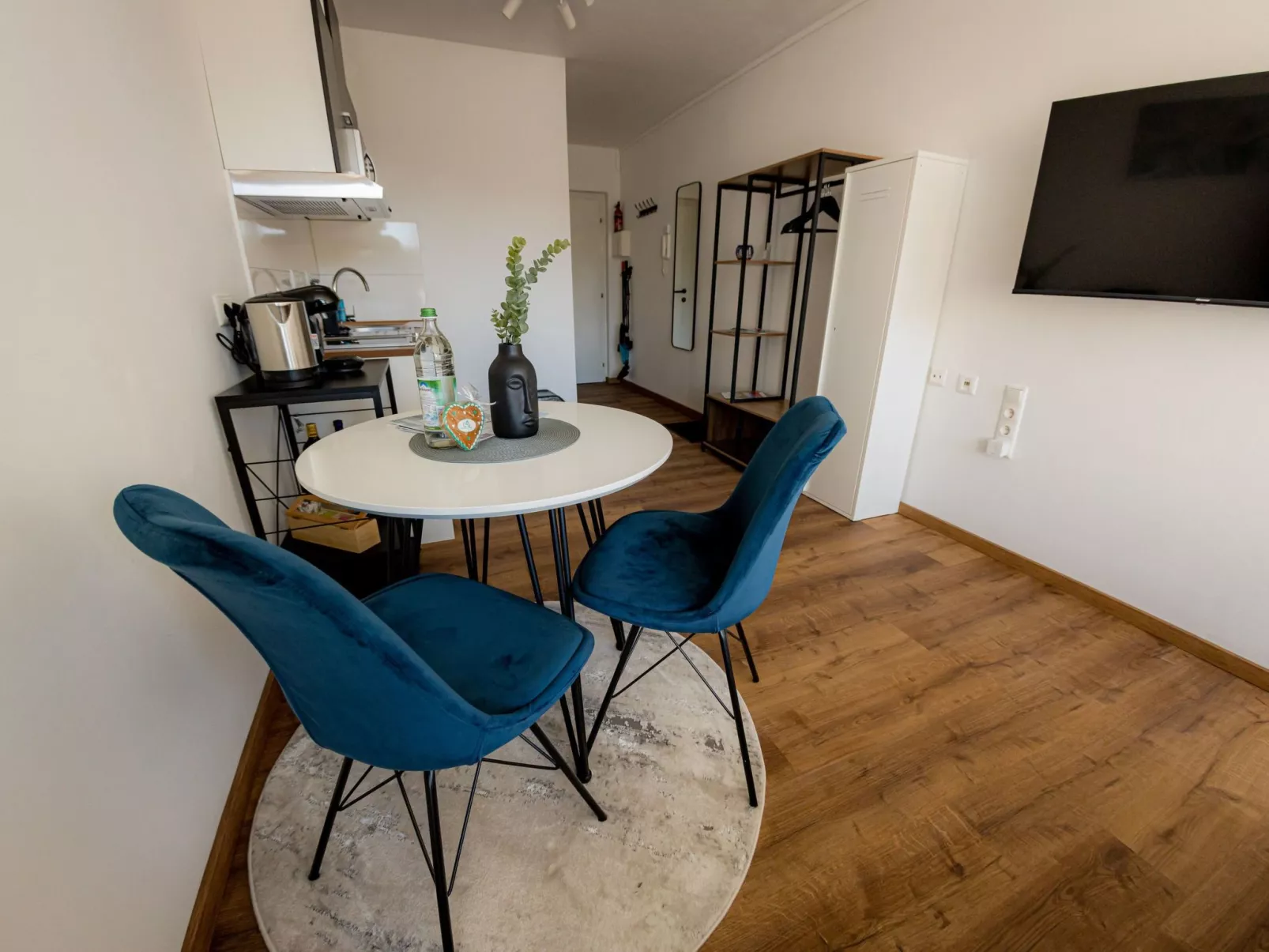 Come4Stay Passau - Holzheim 126 - Parkplatz - Image-tags.info