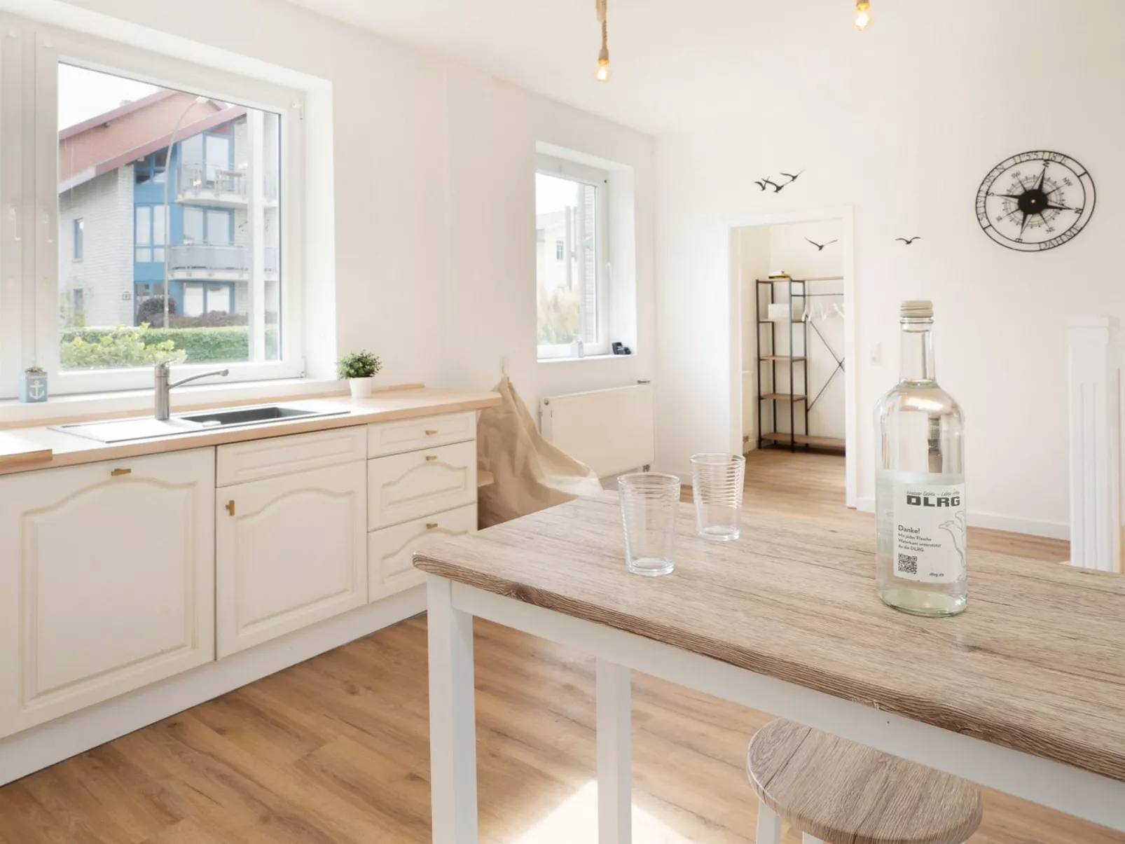 Captains Quarters 5 - strandnah, maritimer Charme - Image-tags.info