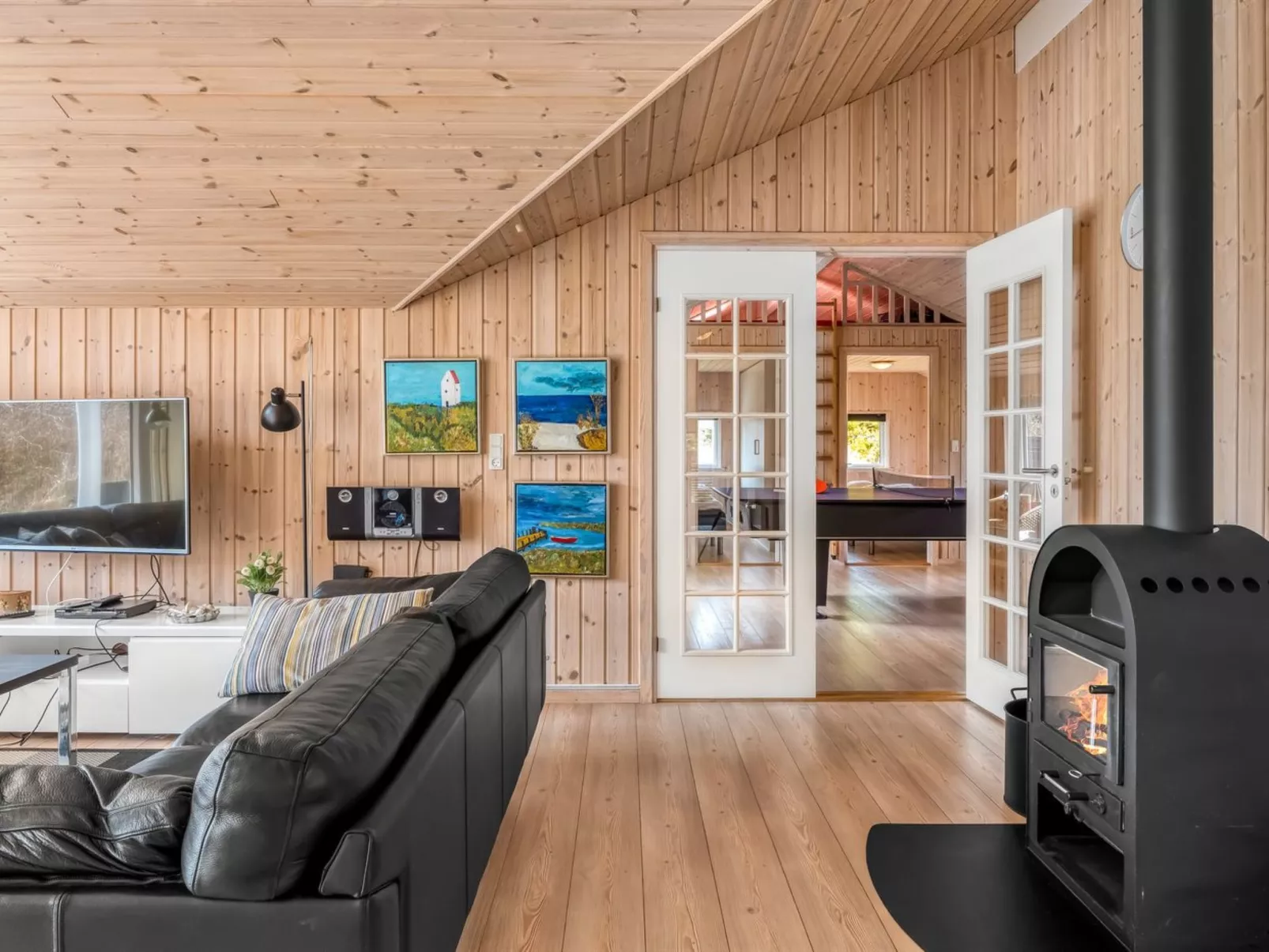 "Botwith" - 2.8km from the sea - Drinnen