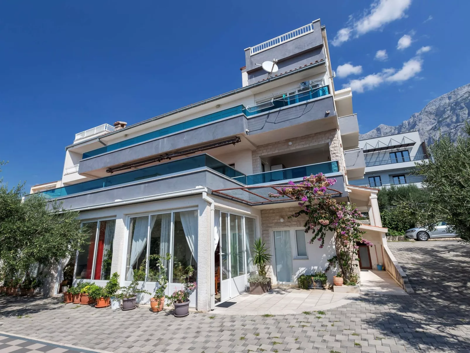 Wohnung in Zelenka mit Gemeinschaftspool - Image-tags.info