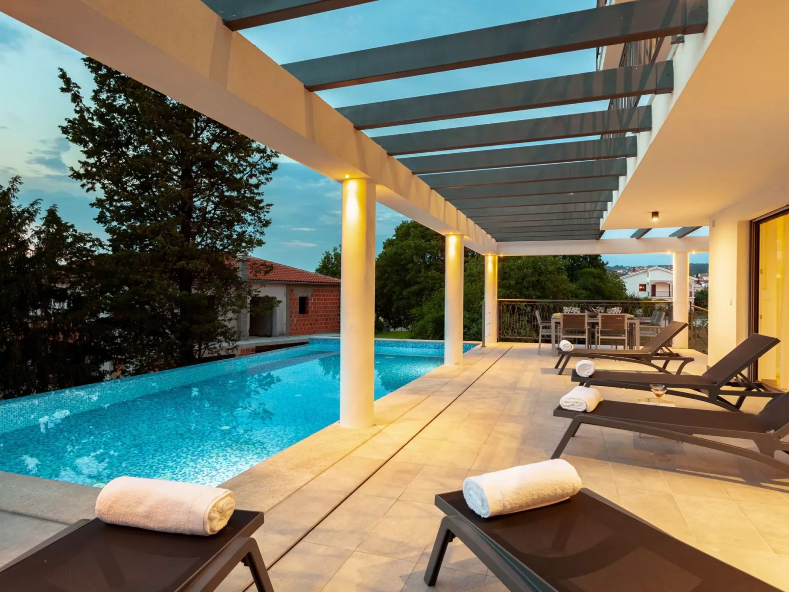 In Malinska mit großem Pool - Image-tags.info