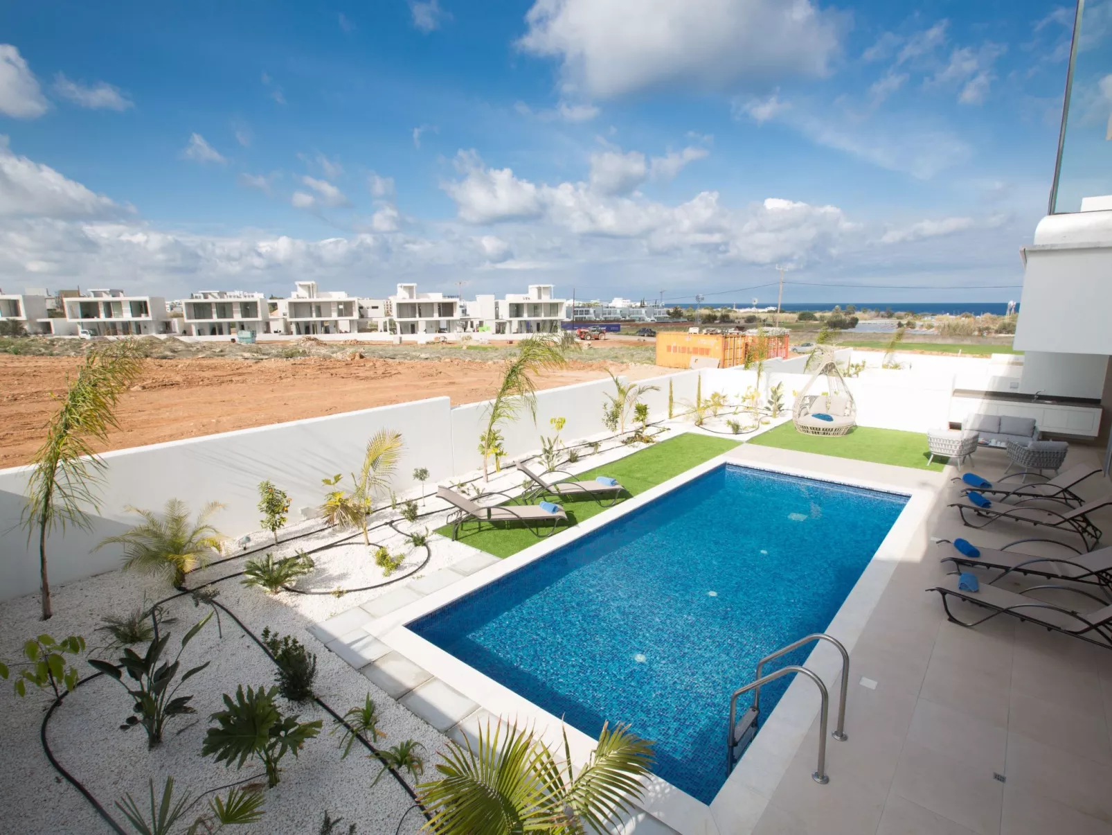 3 Schlafzimmer Villa OL26 mit Pool in Protaras - Outside