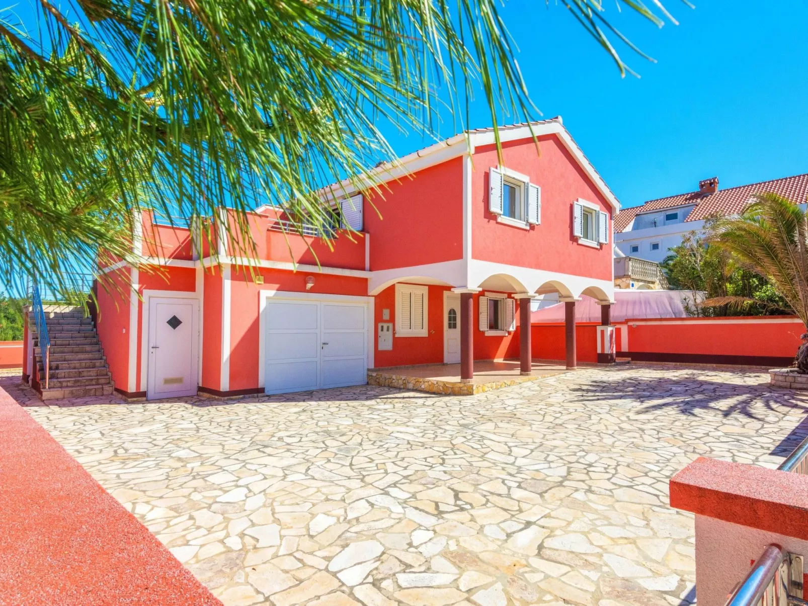 Apartment Kopi 2 - Image-tags.info