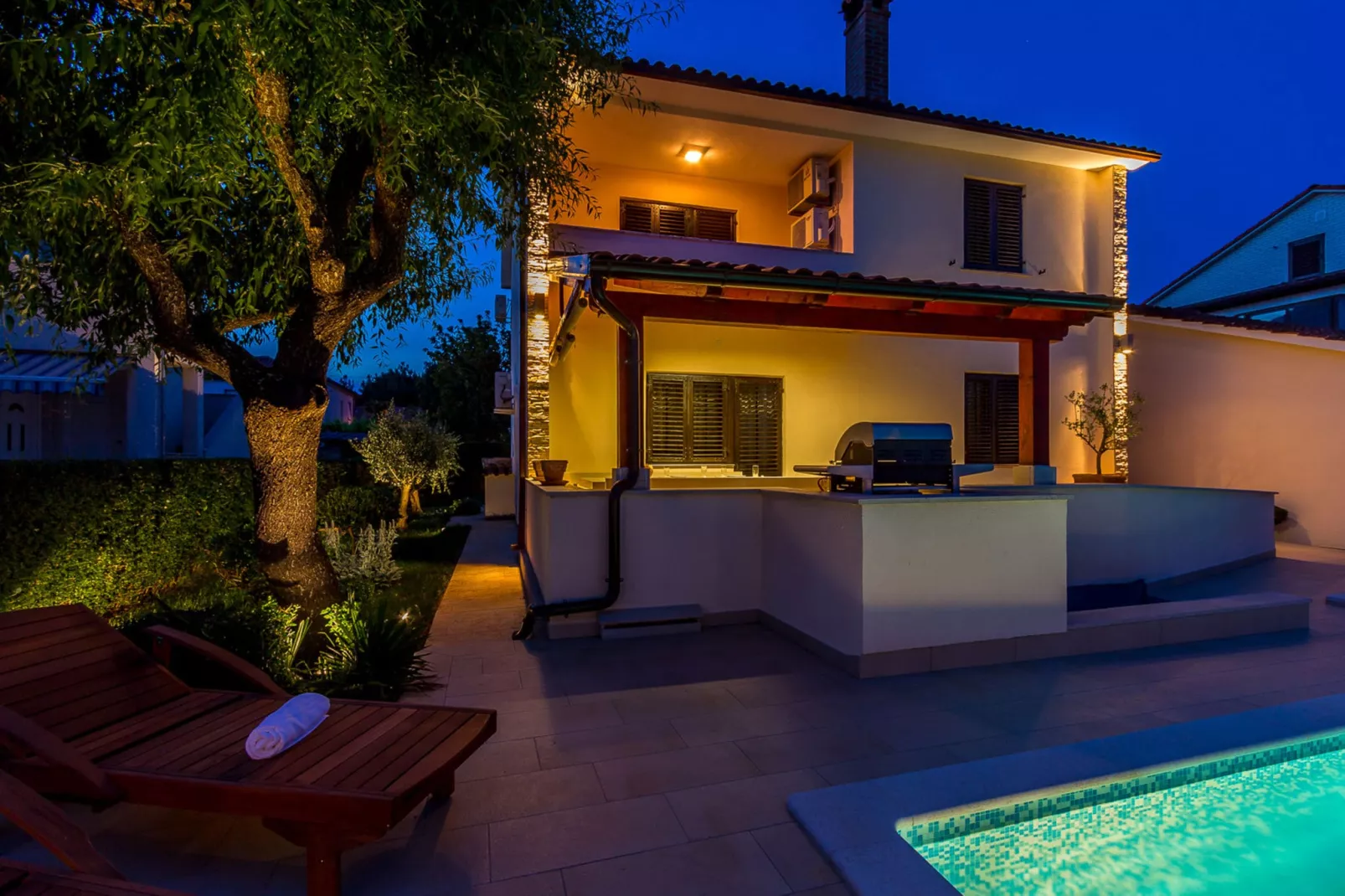Villa VP-Exterior summer