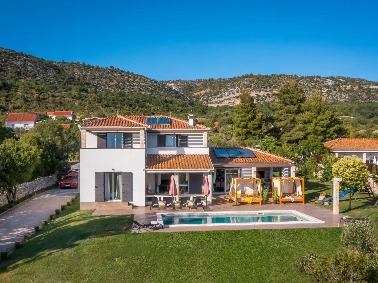 Villa Sunrise - Outside