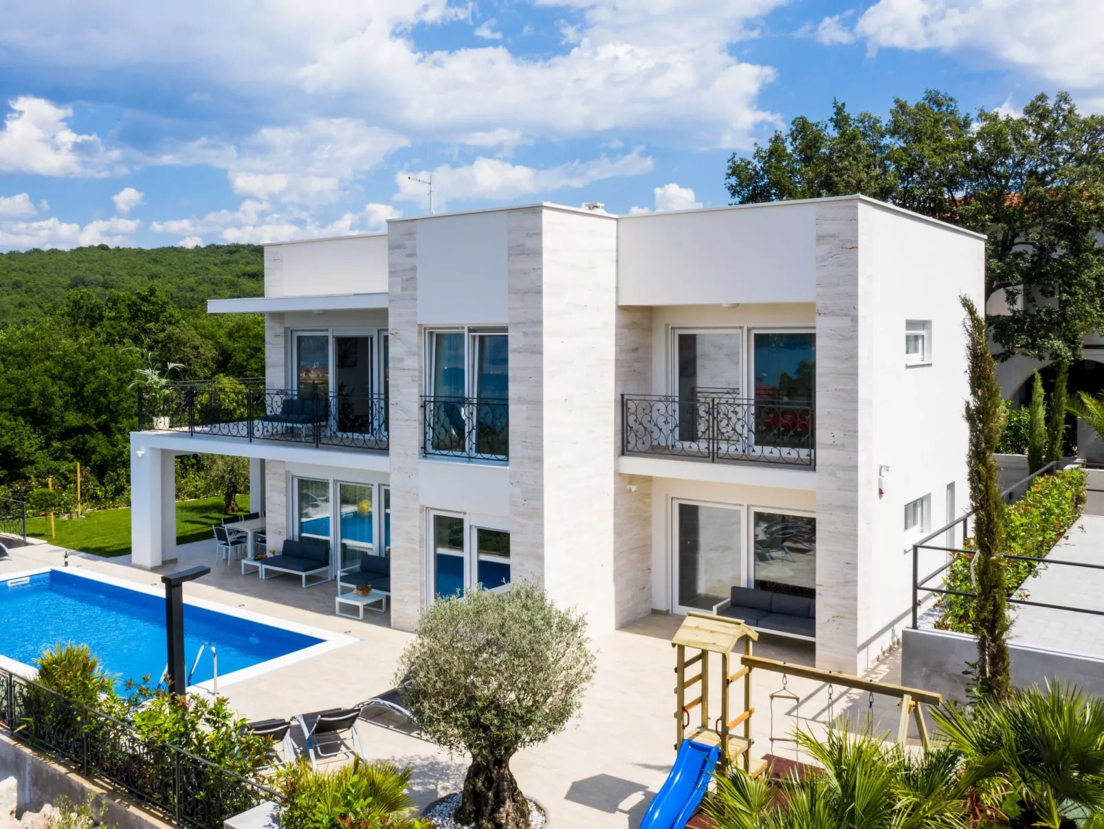 Villa Zara - Image-tags.info