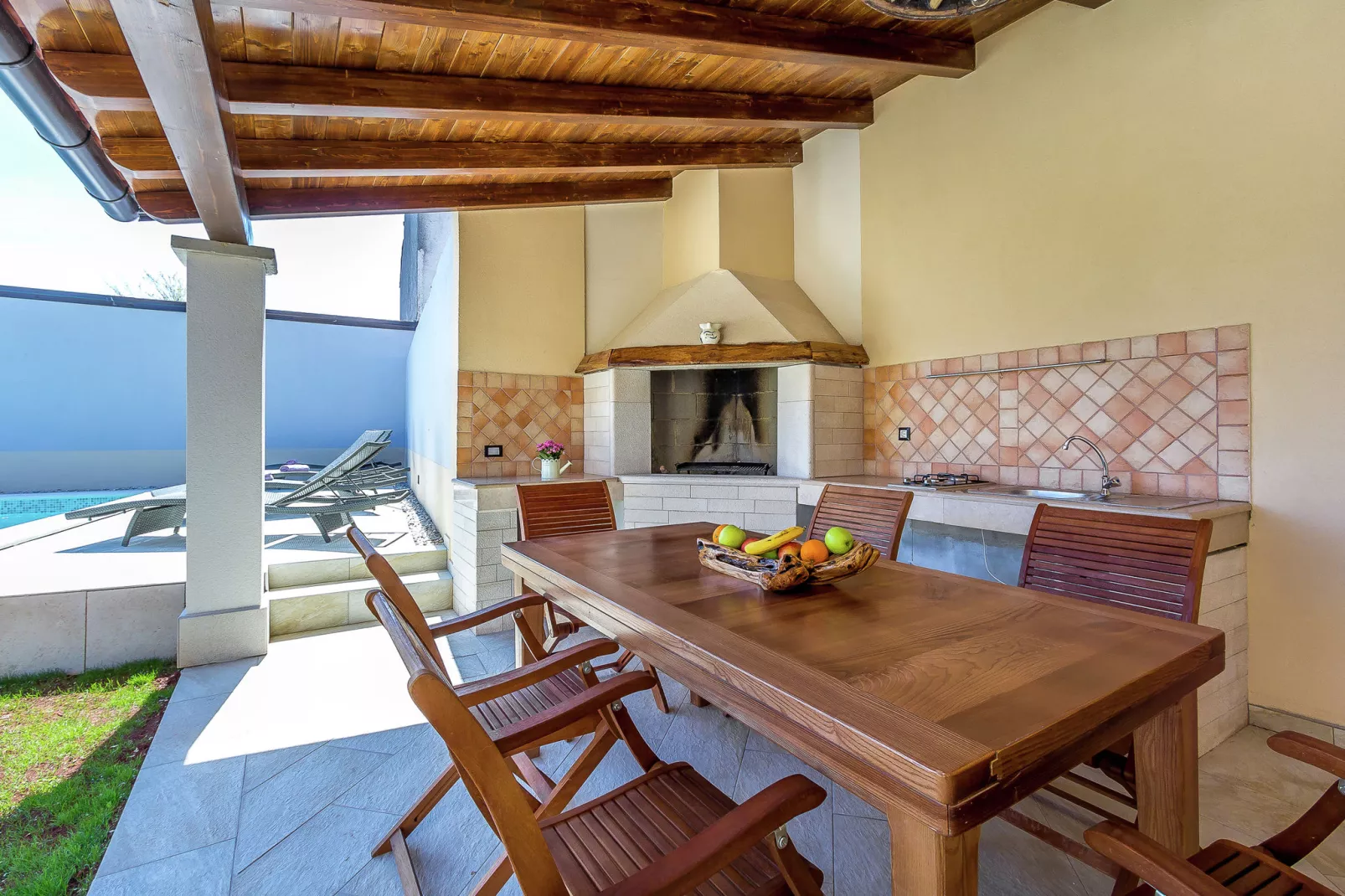 Viletta Valtura-Terrace balcony