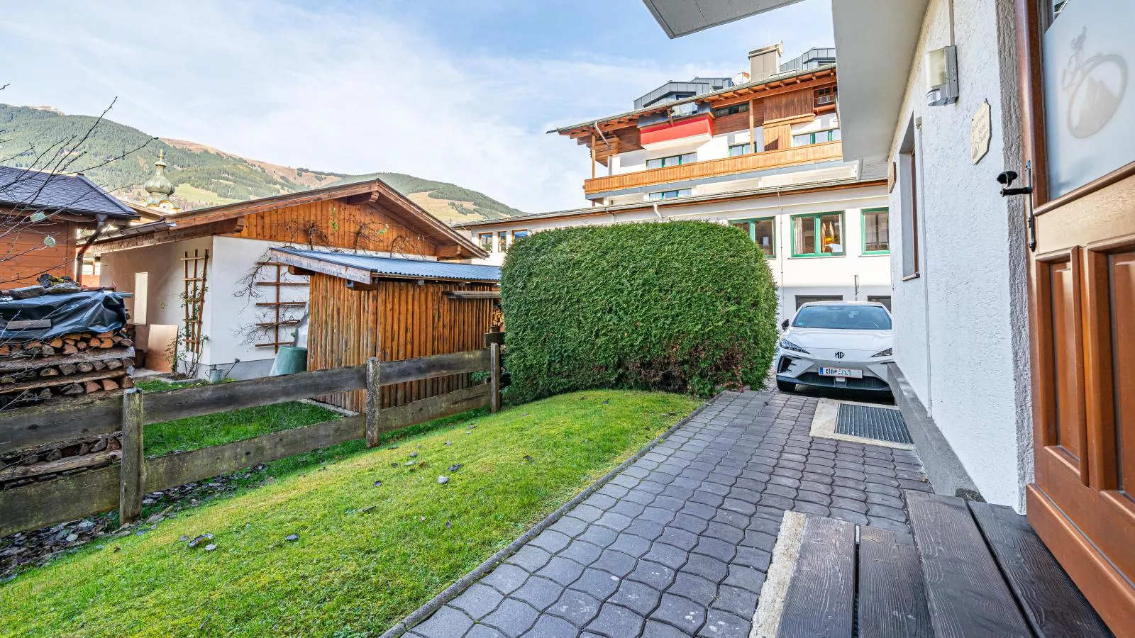 Hohe Tauern-Großvenediger - Gardens in summer