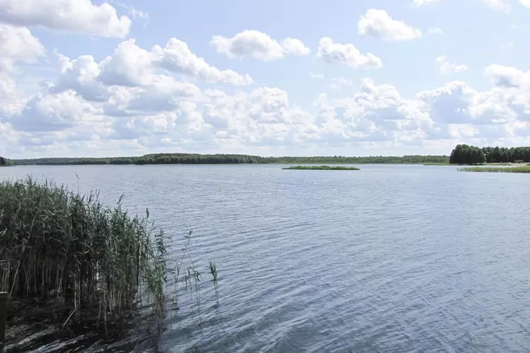 Holiday home, Nowa Kaletka--Water view