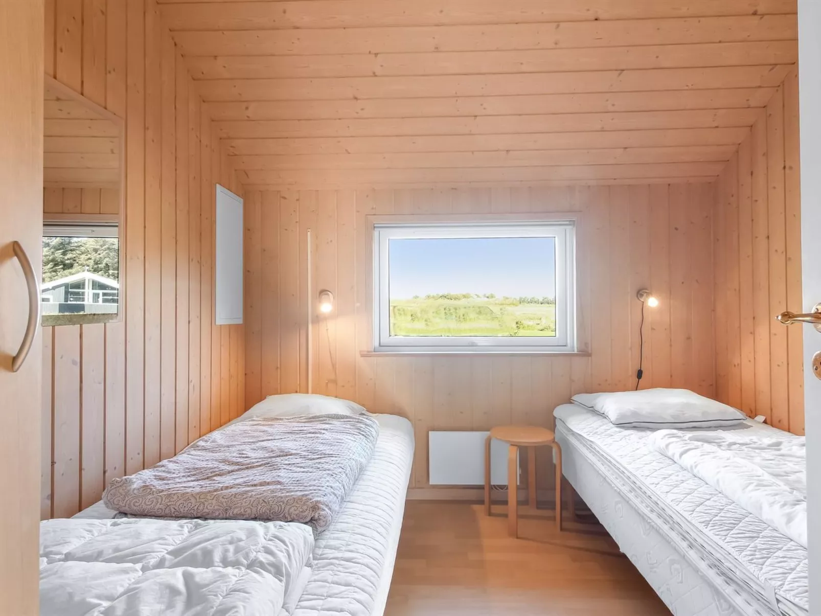 "Tonje" - 600m from the sea-Drinnen