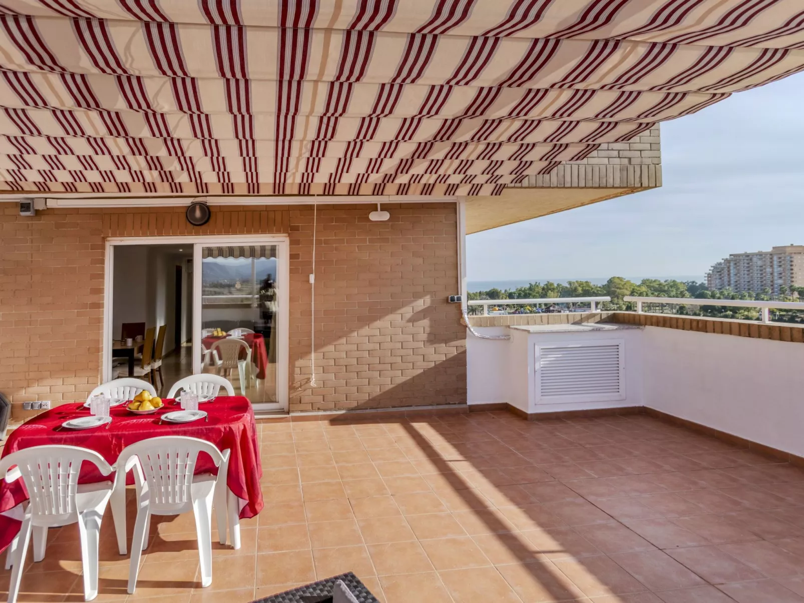 Jardines del Mar I - Outside