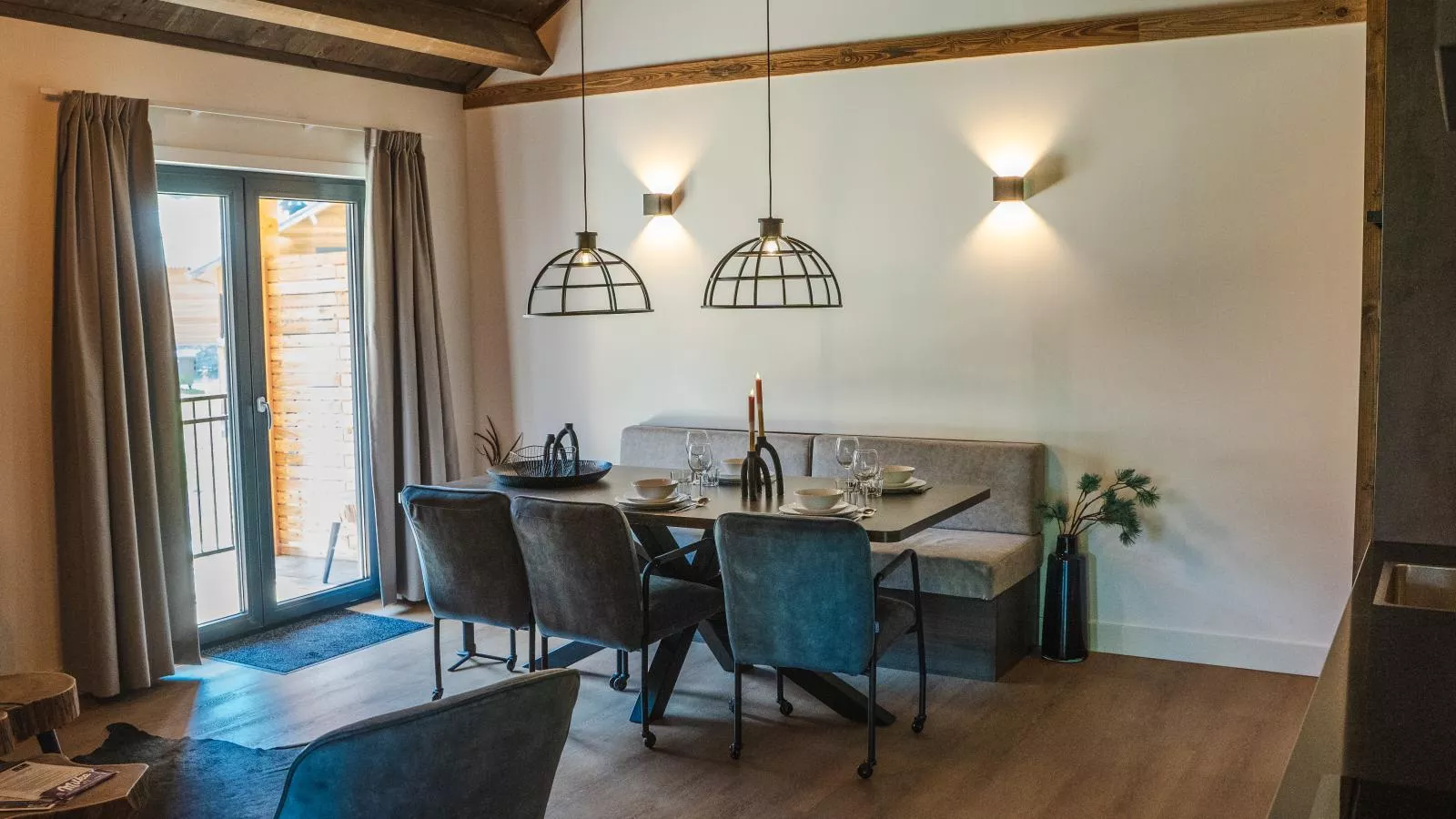 Seeblick am Afritzer See - Dining room