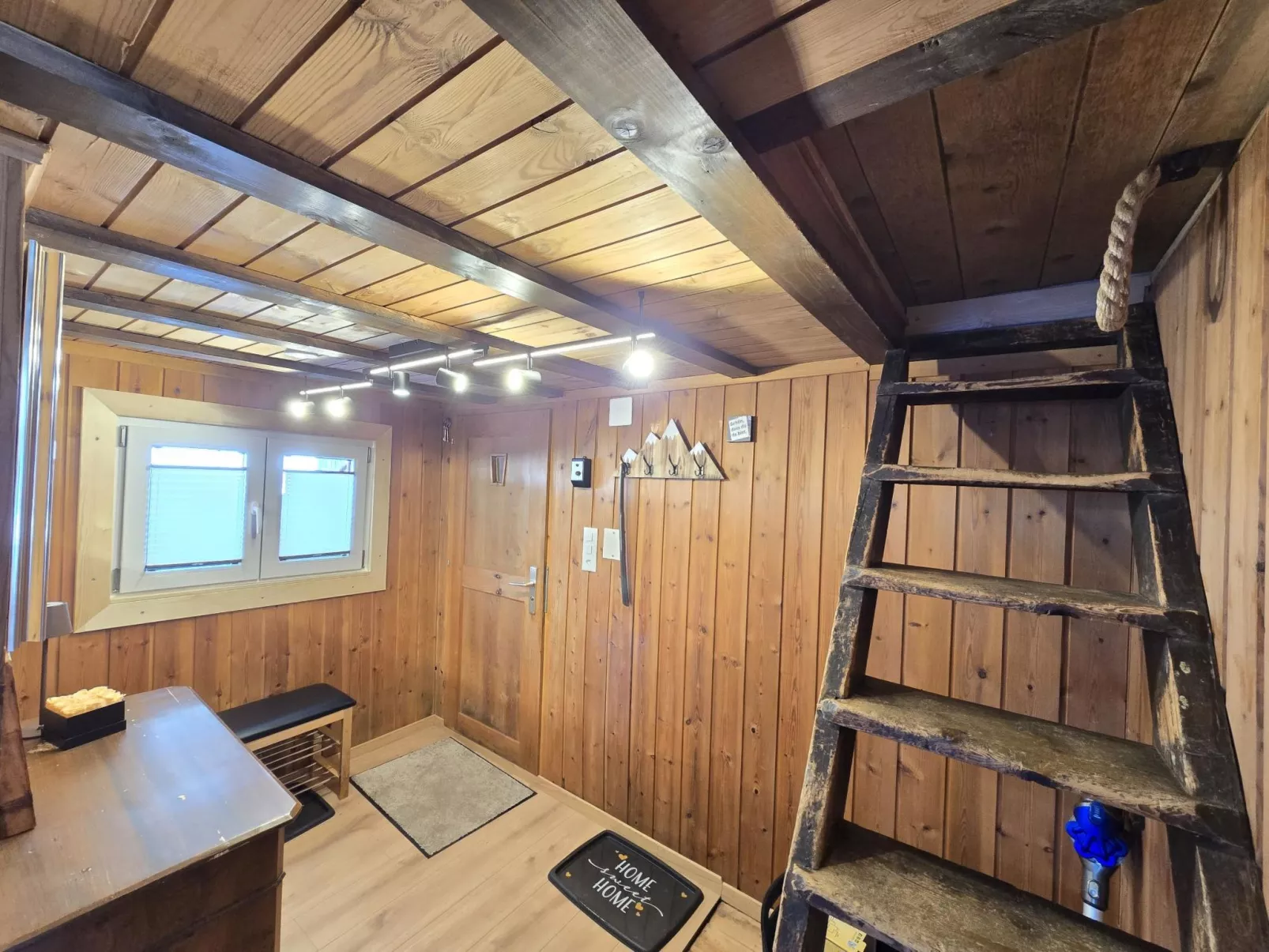 Maiensäss Crapera - Drinnen