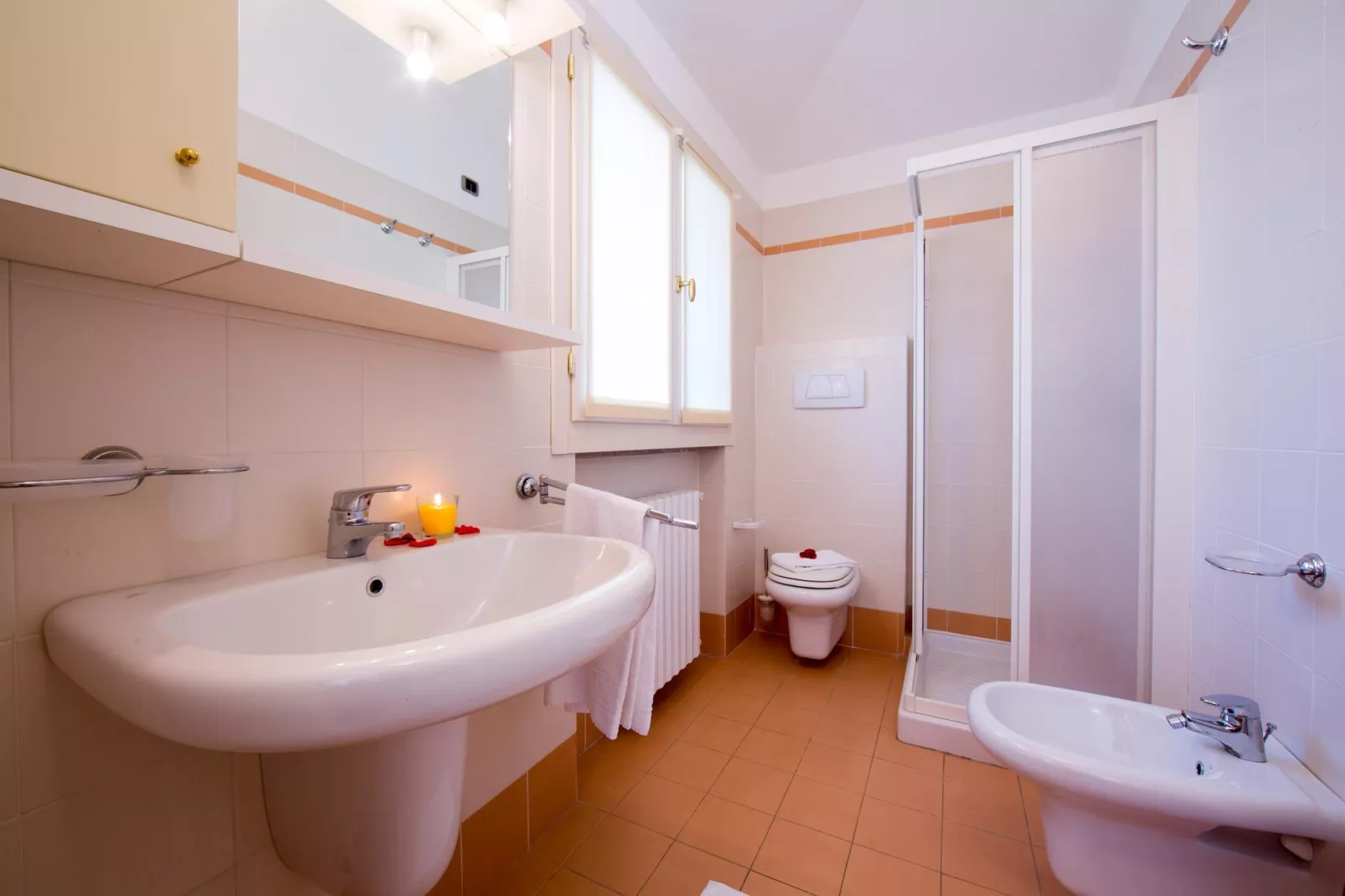 RESIDENCE PORTO LETIZIA - VILLAS-STUDIO 4 PAX VISTA LAGO PLUS 8213 - VSLP4 - Bathroom