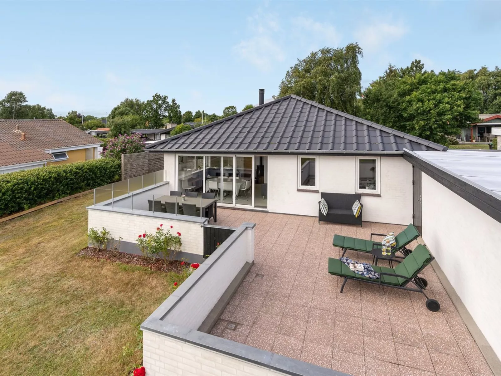 "Mayla" - 50m from the sea-Draußen