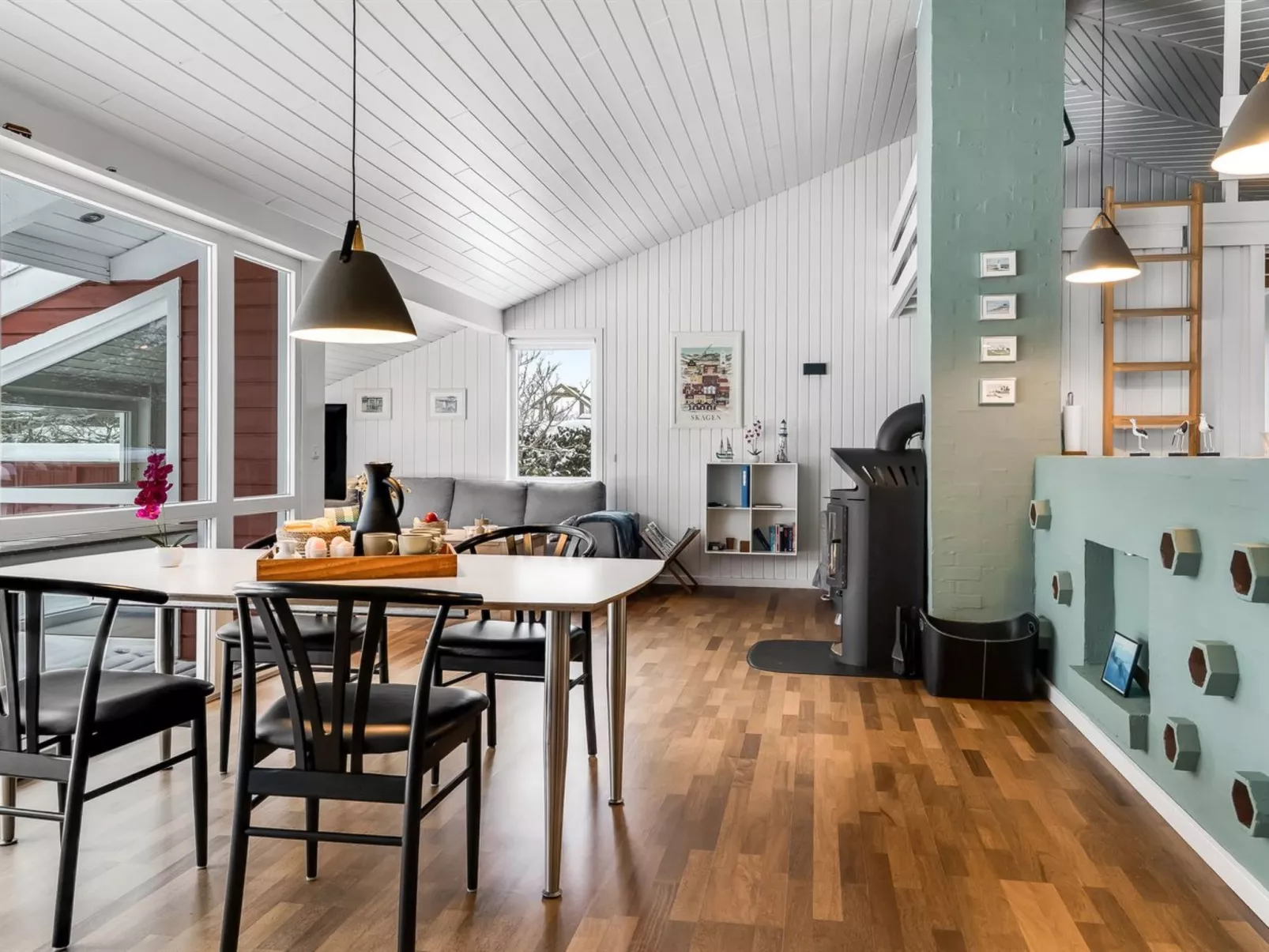 "Valda" - 1.5km from the sea-Inside