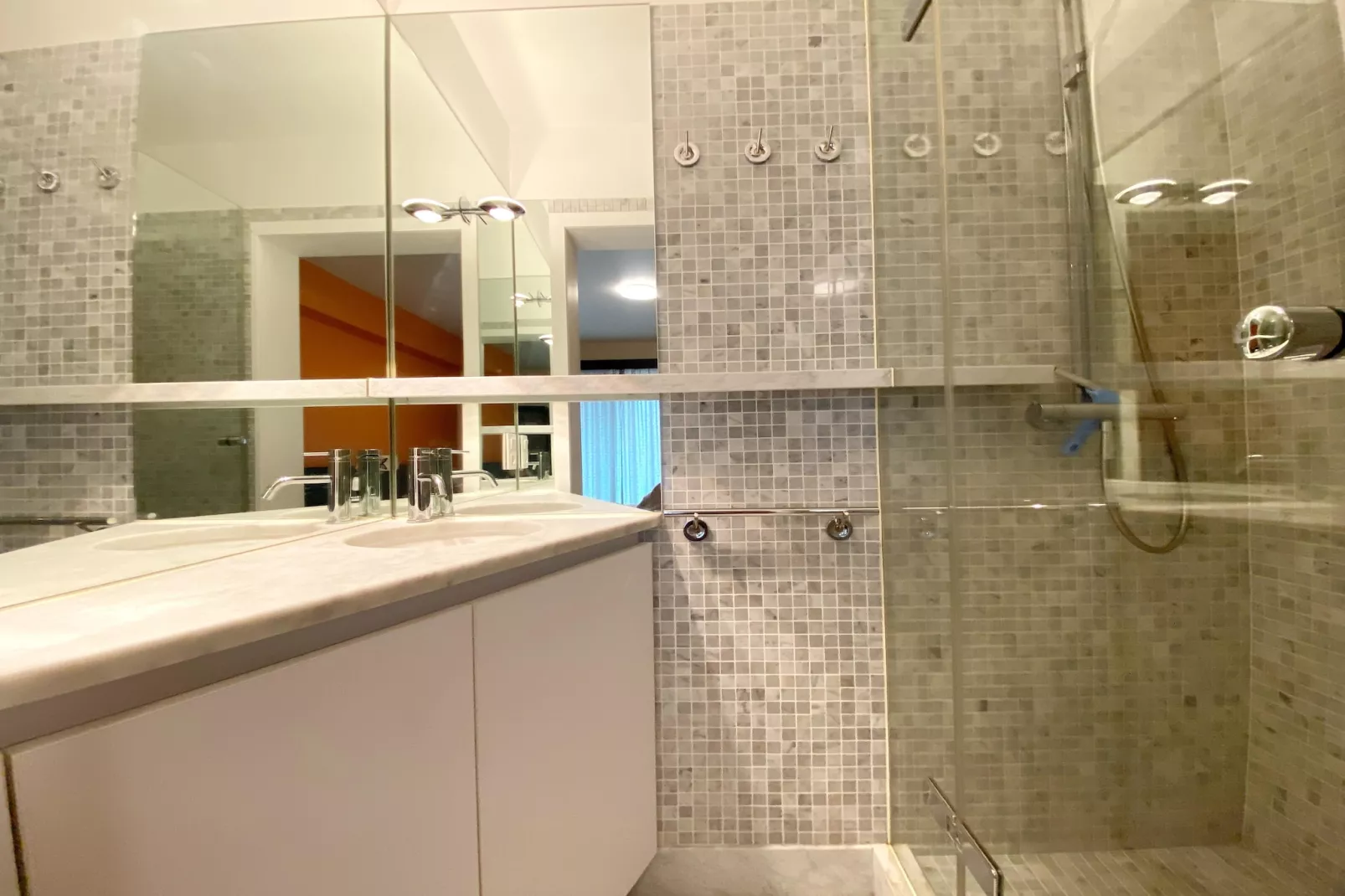 SUNFLOWER 0705GAR-Bathroom