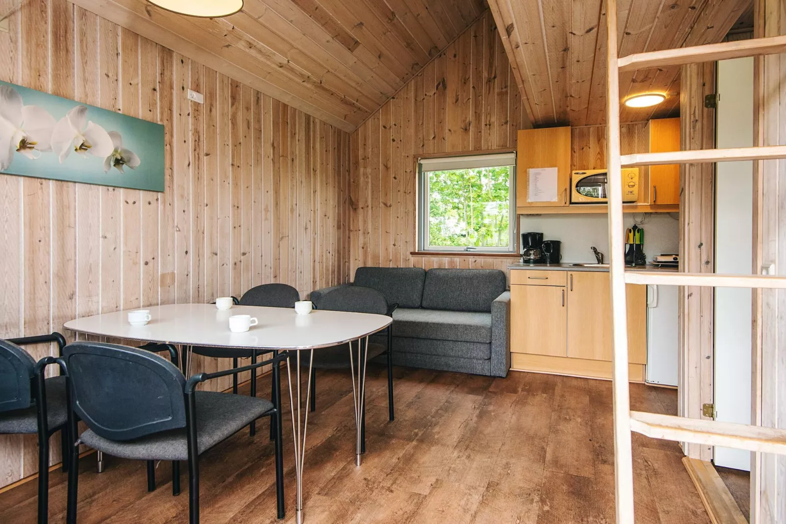 Luksus hytte til 4 pers., med bad-Indoor