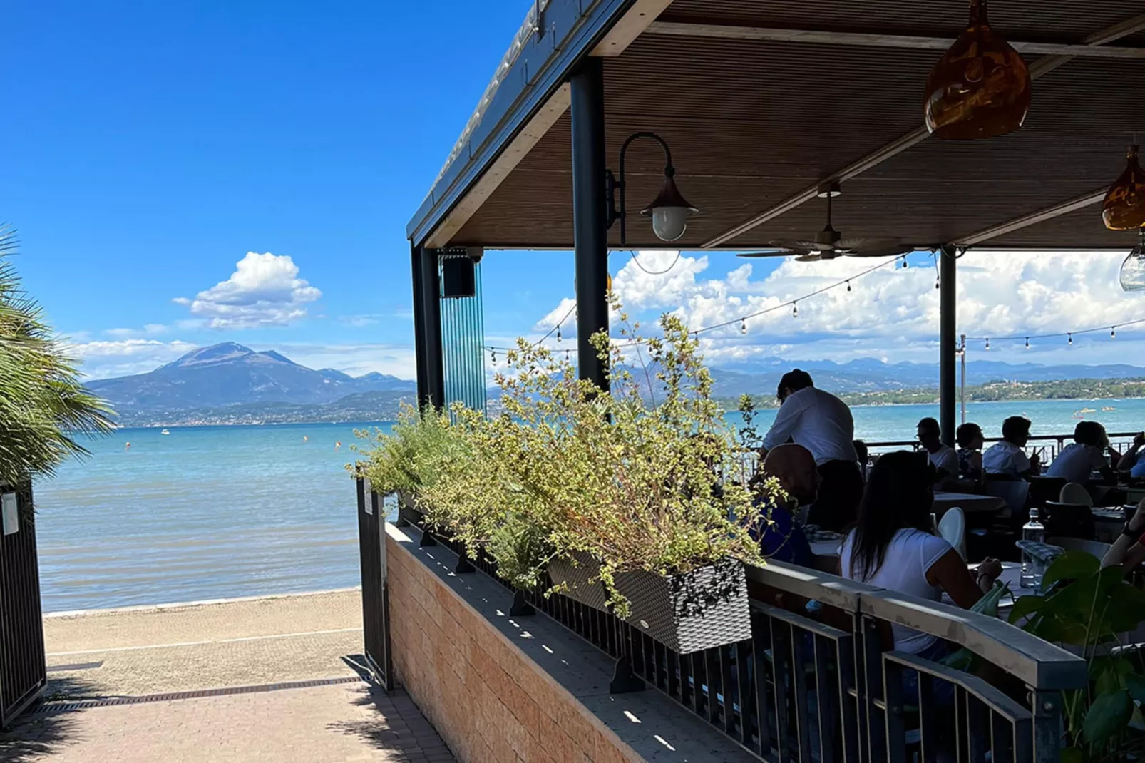 Caravanpark San Benedetto Camping Relais Peschiera / MH Borgo-Areas within 1km in summer