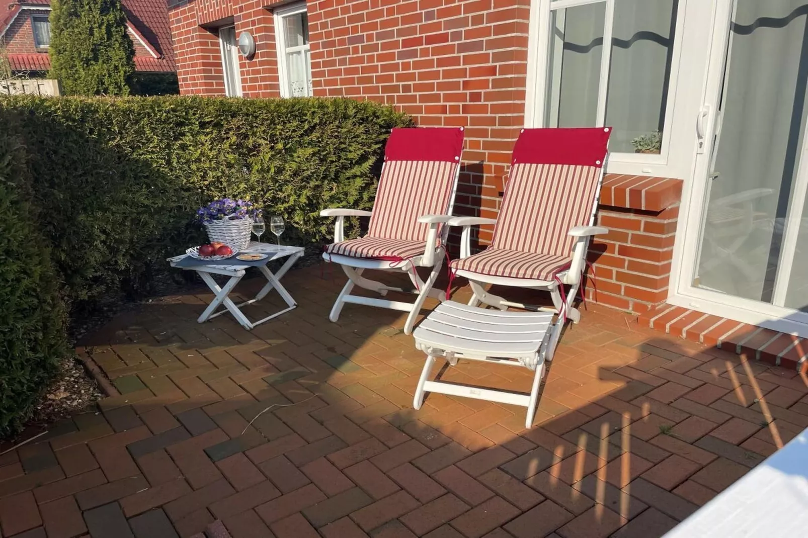 131085-Terrasse/Balkon