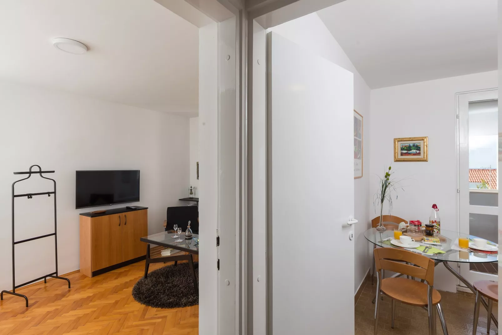 Apartment Nana-One Bedroom Apartment with Loggia and Sea View-Innenbereich