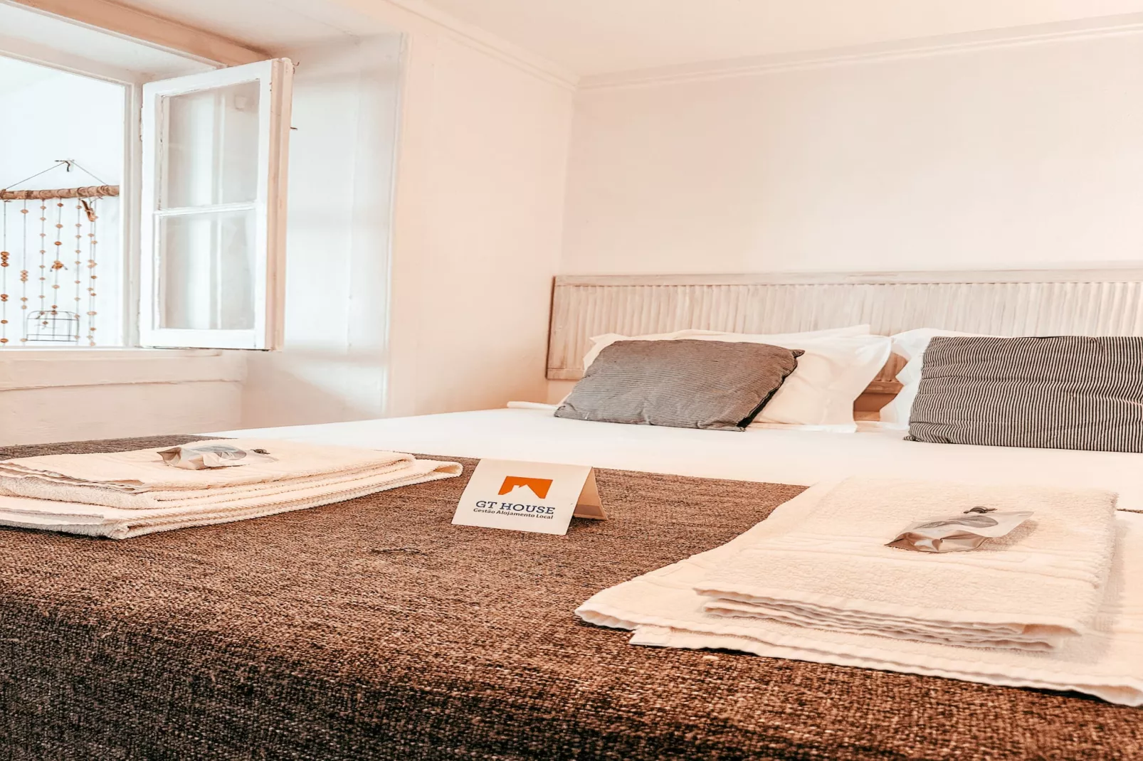 Typical Lisbon Apartment By Gt House-Schlafzimmer