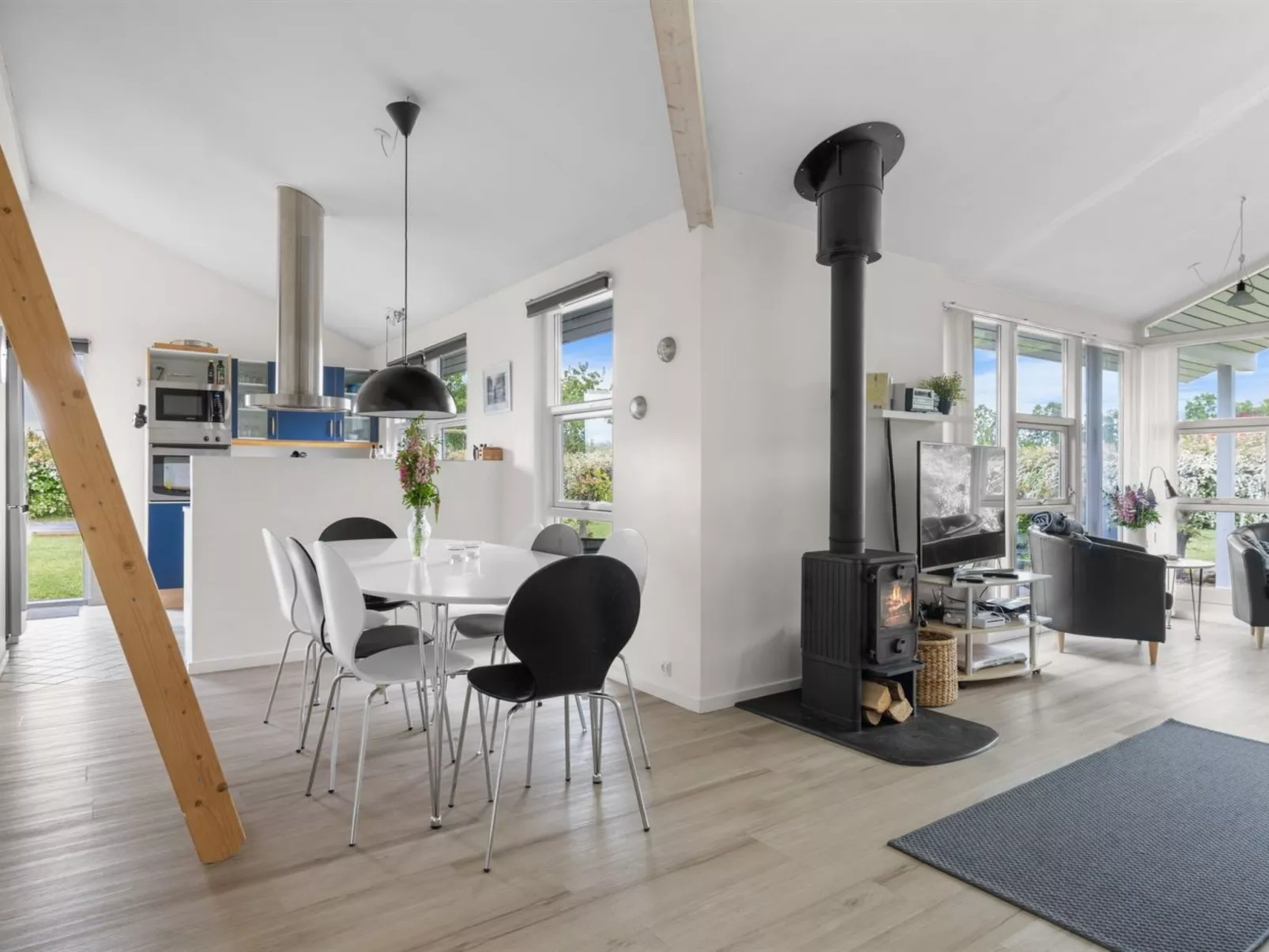 "Moa" - 350m from the sea-Drinnen