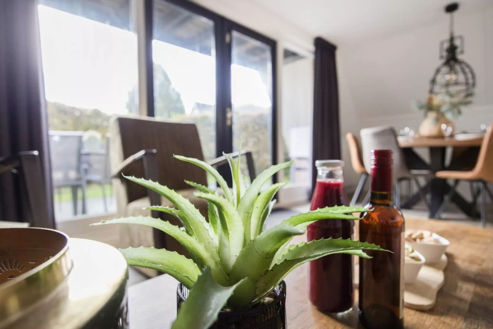 118 | Rietzanger | Sfeervol ingerichte bungalow-Dining room