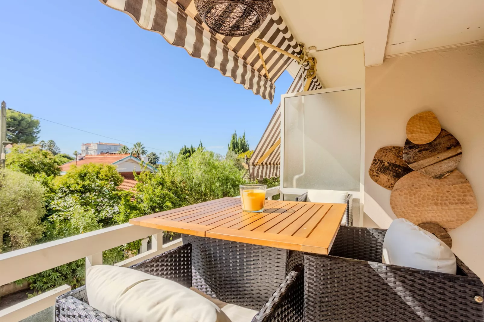 MB-2-PINS-M-Untagged