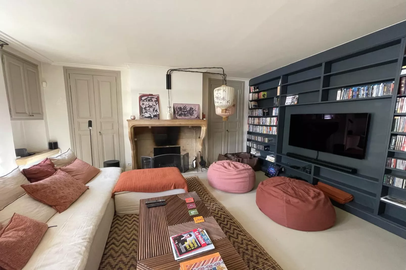 Mas Maillane demeure du XVIIIe entièrement rénové-Living room