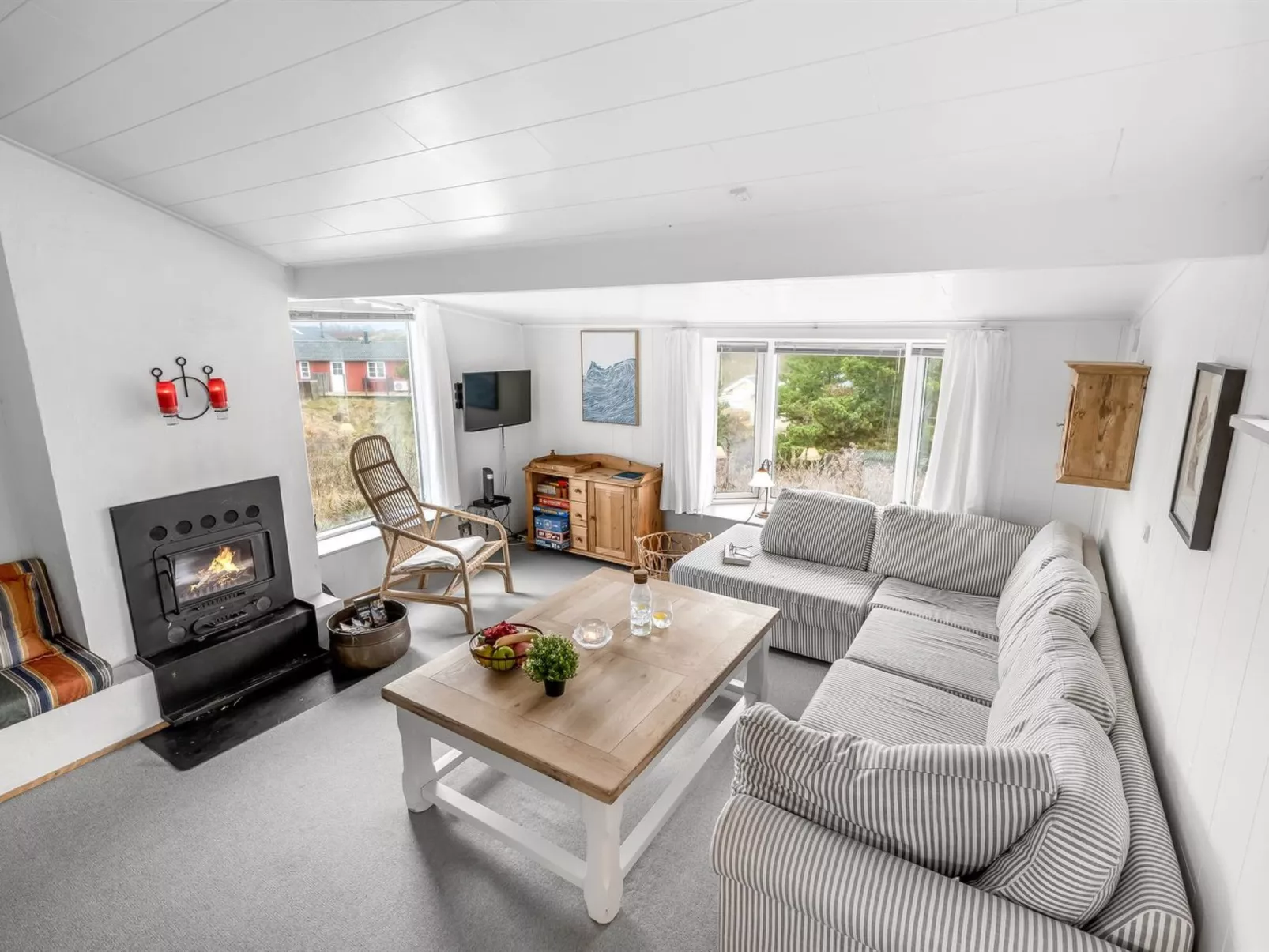 "Hanne" - 750m from the sea-Drinnen