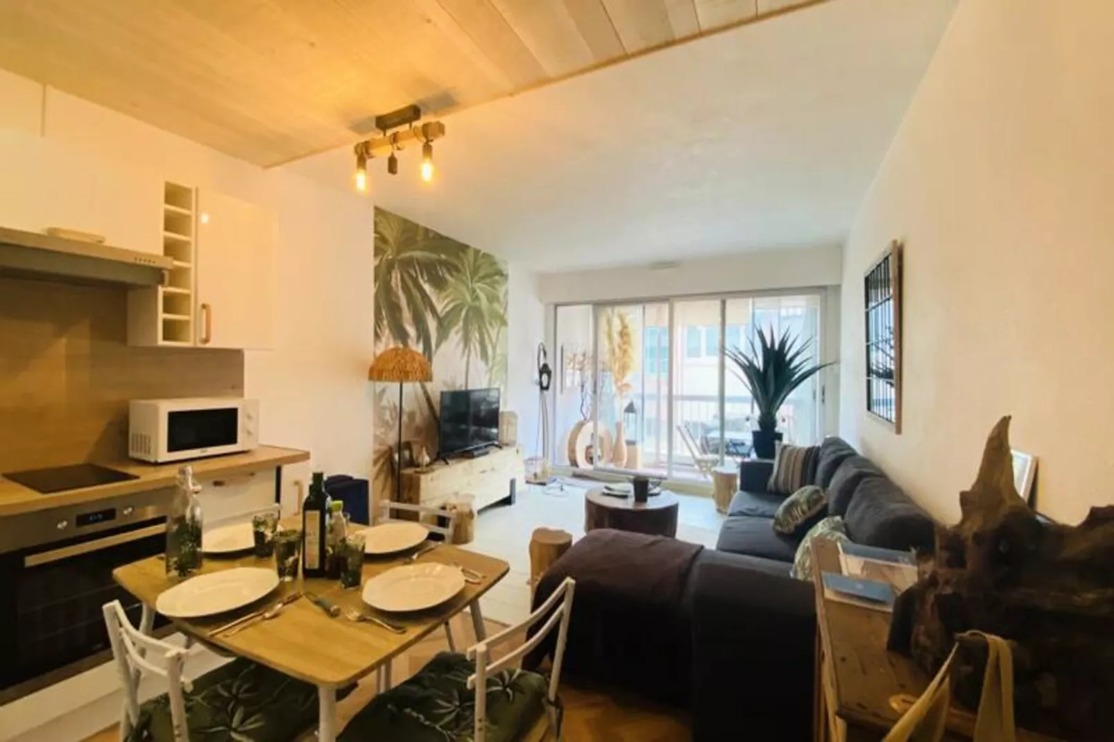 Résidence La M&eacute;diterran&eacute;e Appartement Au Coeur Du Village 50 M De La Plage-Untagged