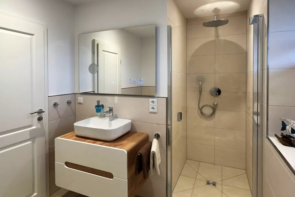 484256-Nicht zugeordnet