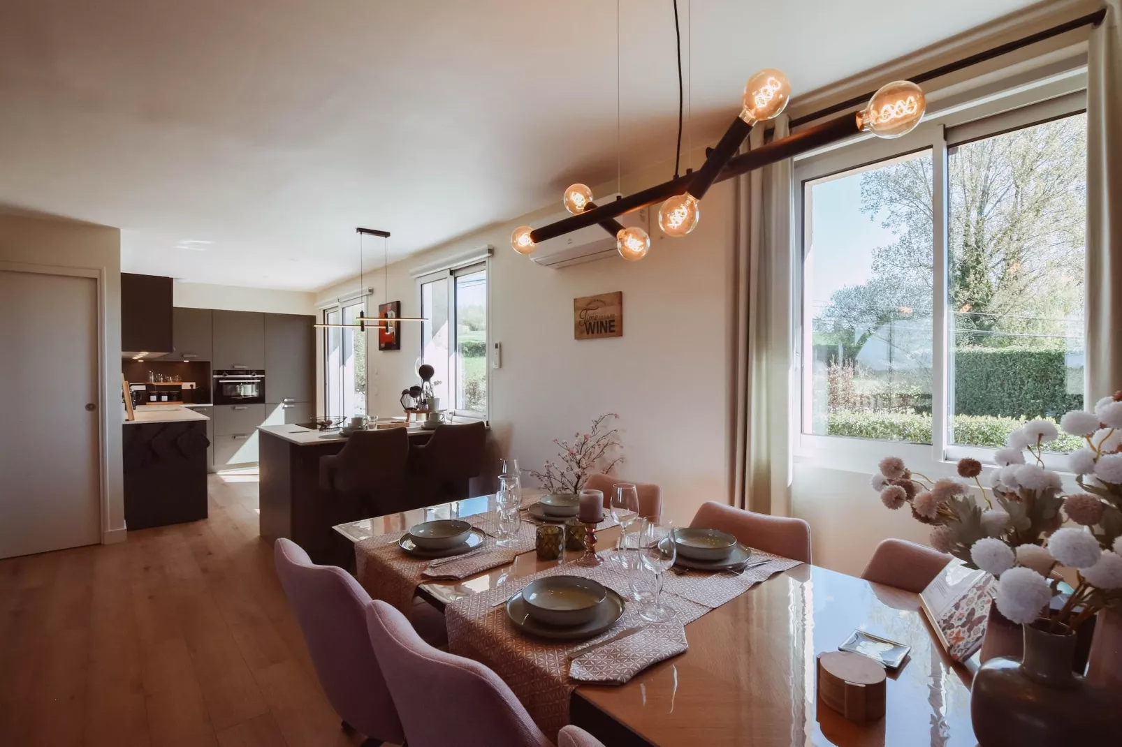 Pavillon le Papillon - Esszimmer