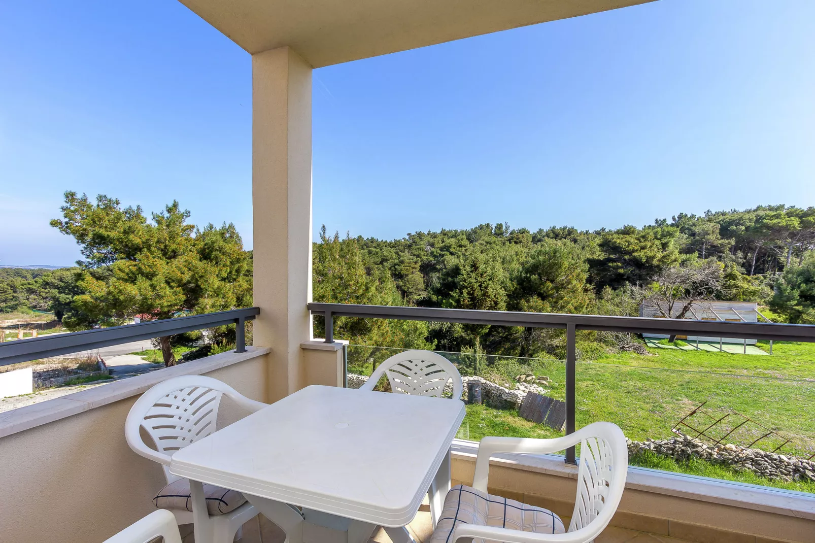 Apartment Punta D-Terrace balcony