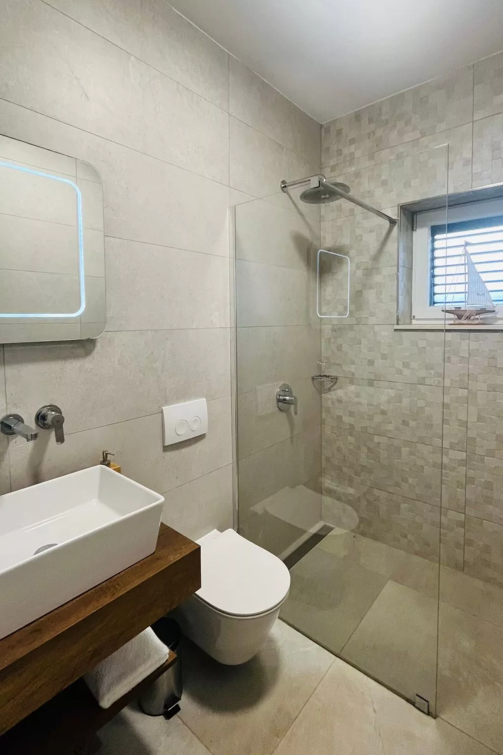 In Pučišća mit Privatem Pool - Image-tags.info