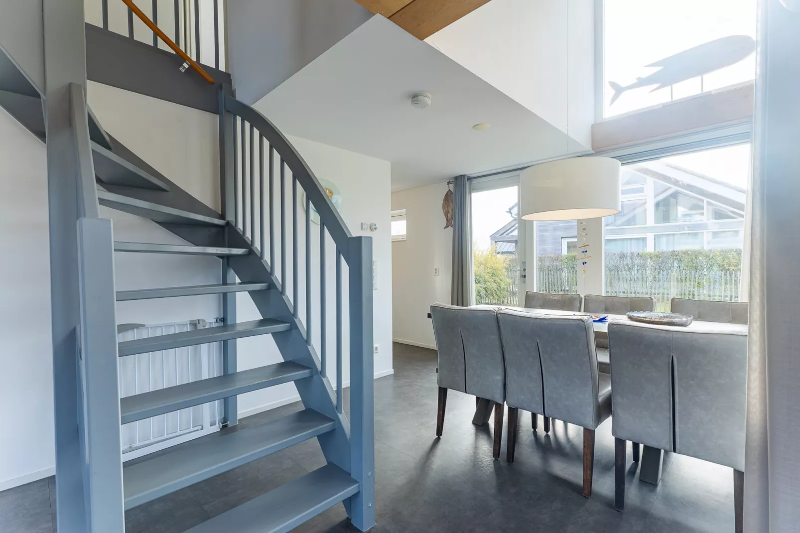 Zonnedorp 19 Modern holiday home Renesse | Beach within walking distance - Palier