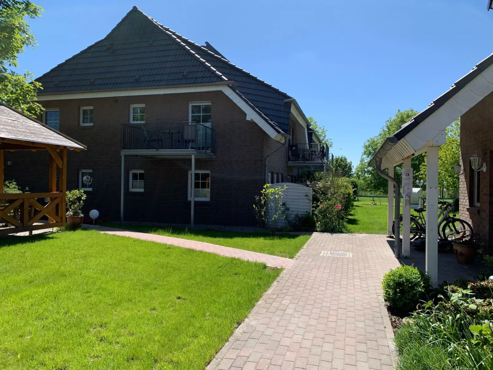 Appartement mit Balkon - Image-tags.info