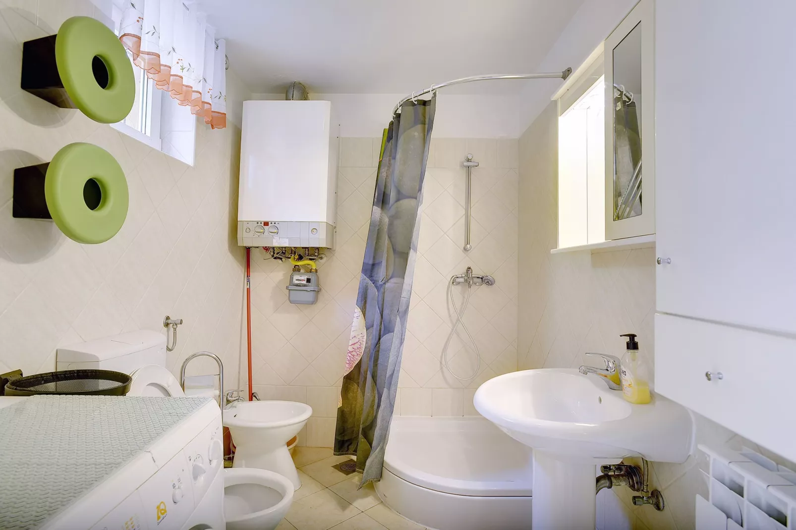 Casa Helena-Bathroom