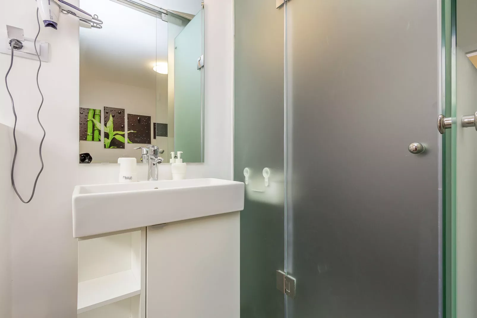 Casa Moderna-Bathroom