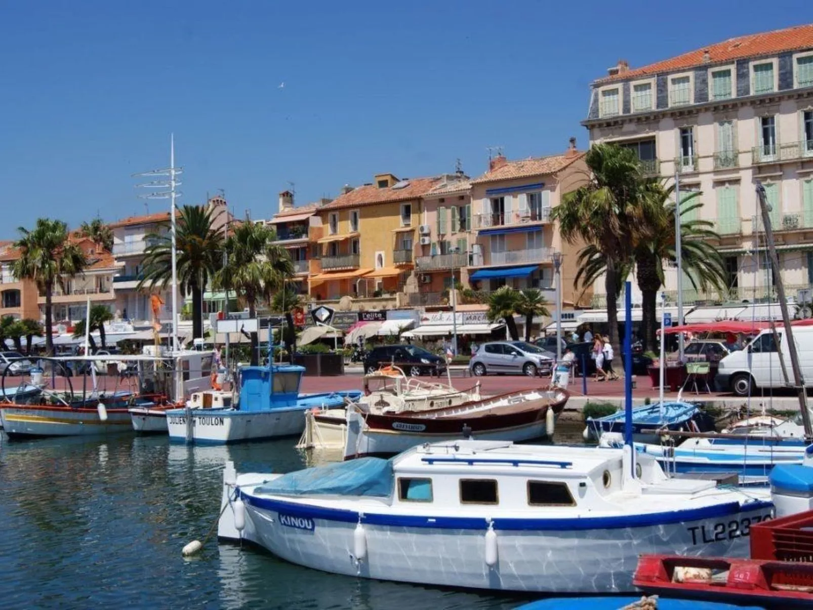 Provenzalisches Landhaus am Meer in ruhiger Lage. - Image-tags.info