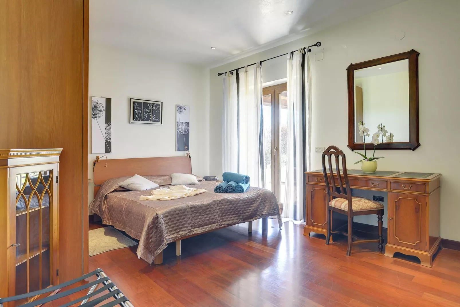 Villa Sunny Flowers-Chambre