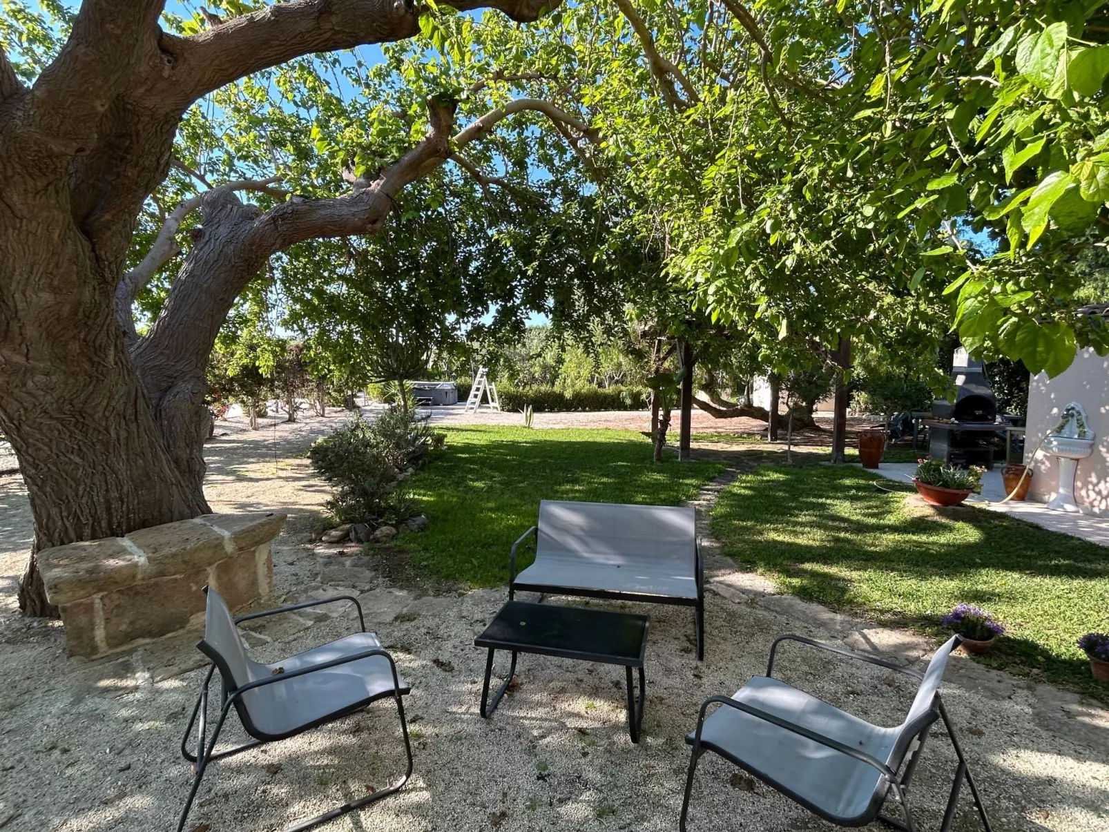 In Noto mit Terrasse, Garten und gemeinsamem Pool - Image-tags.info