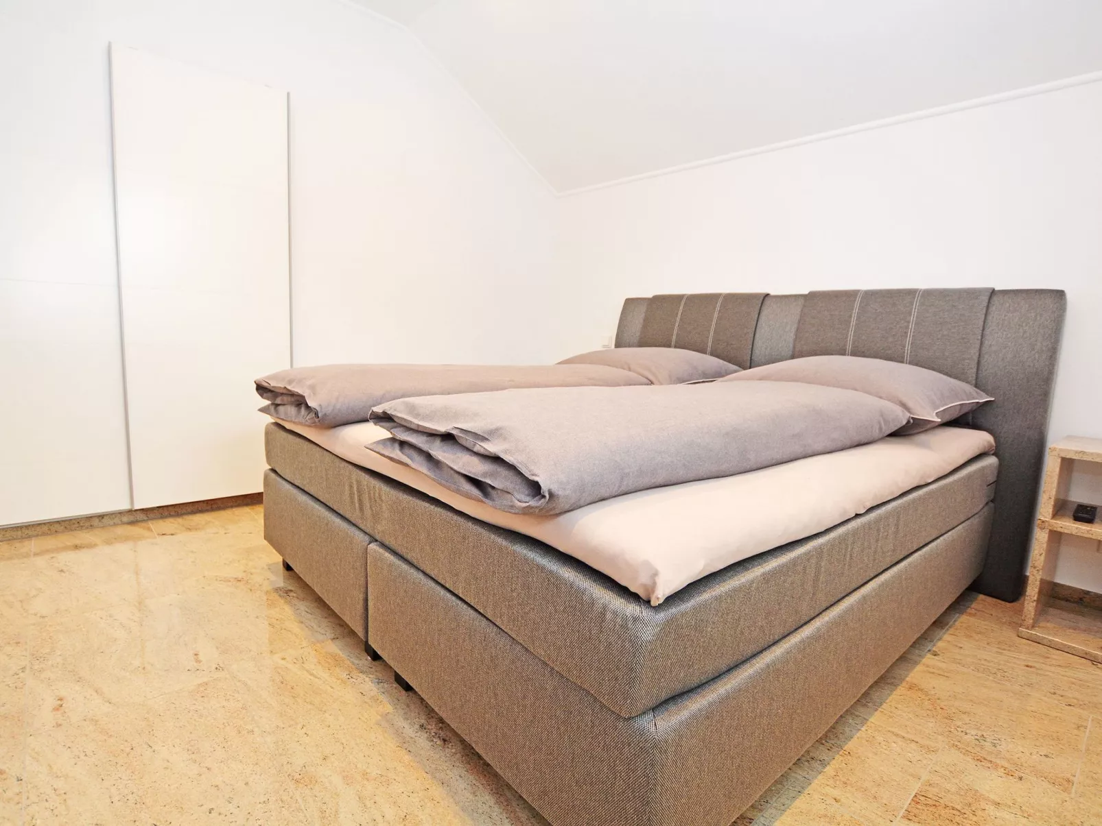 Merzijana Dachgeschoss in Stinteck - Image-tags.info