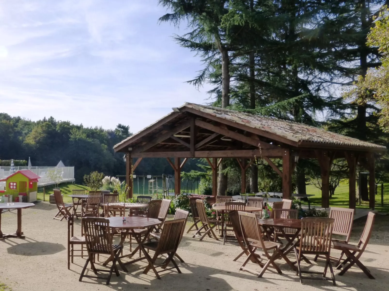 Domäne mit Jacuzzi - Image-tags.info